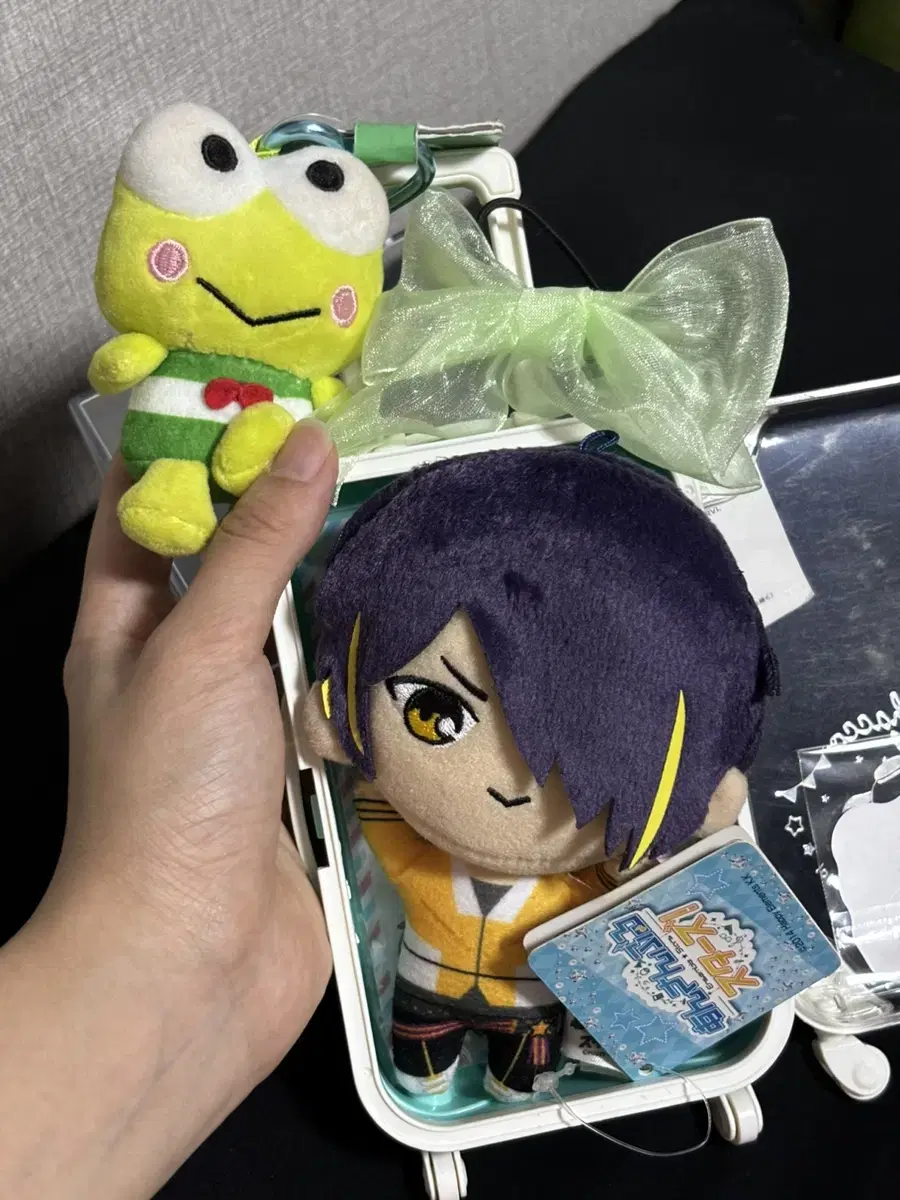 Angsta Sengoku Shinobu Kuttsuki Nui + Keroppi