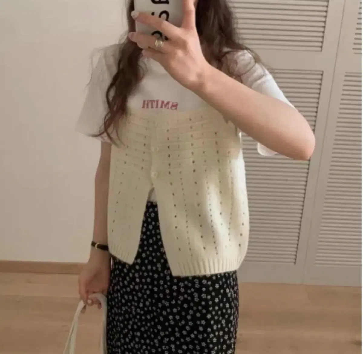 새상품 붸스티에 레이어드 크롭니트 베스트