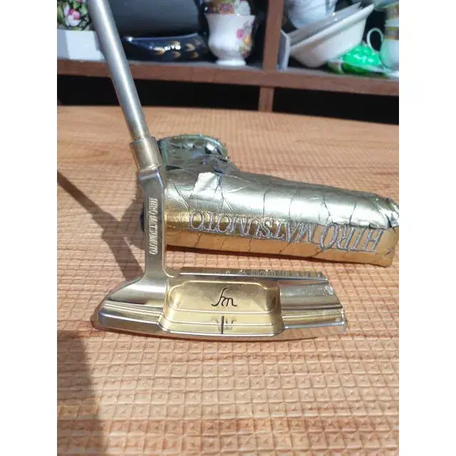 Hiro Matsumoto 33-inch putter