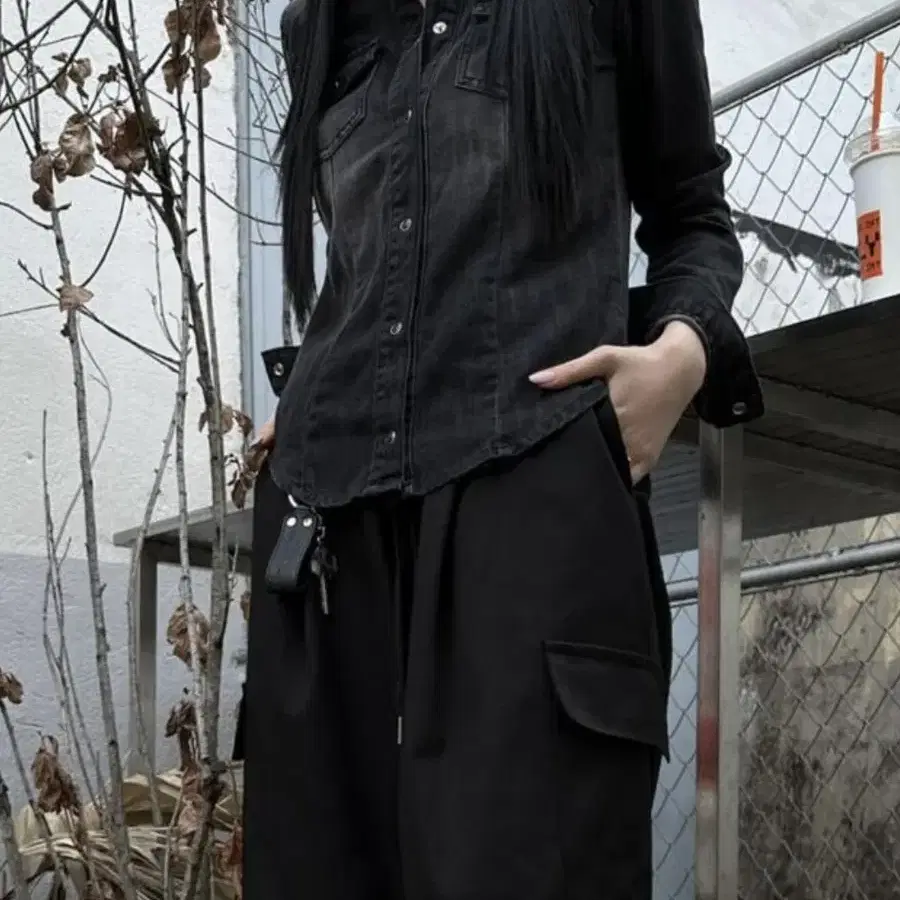 이네기 블랙 카고팬츠 Naive Unisex Cargo Pants (Bl