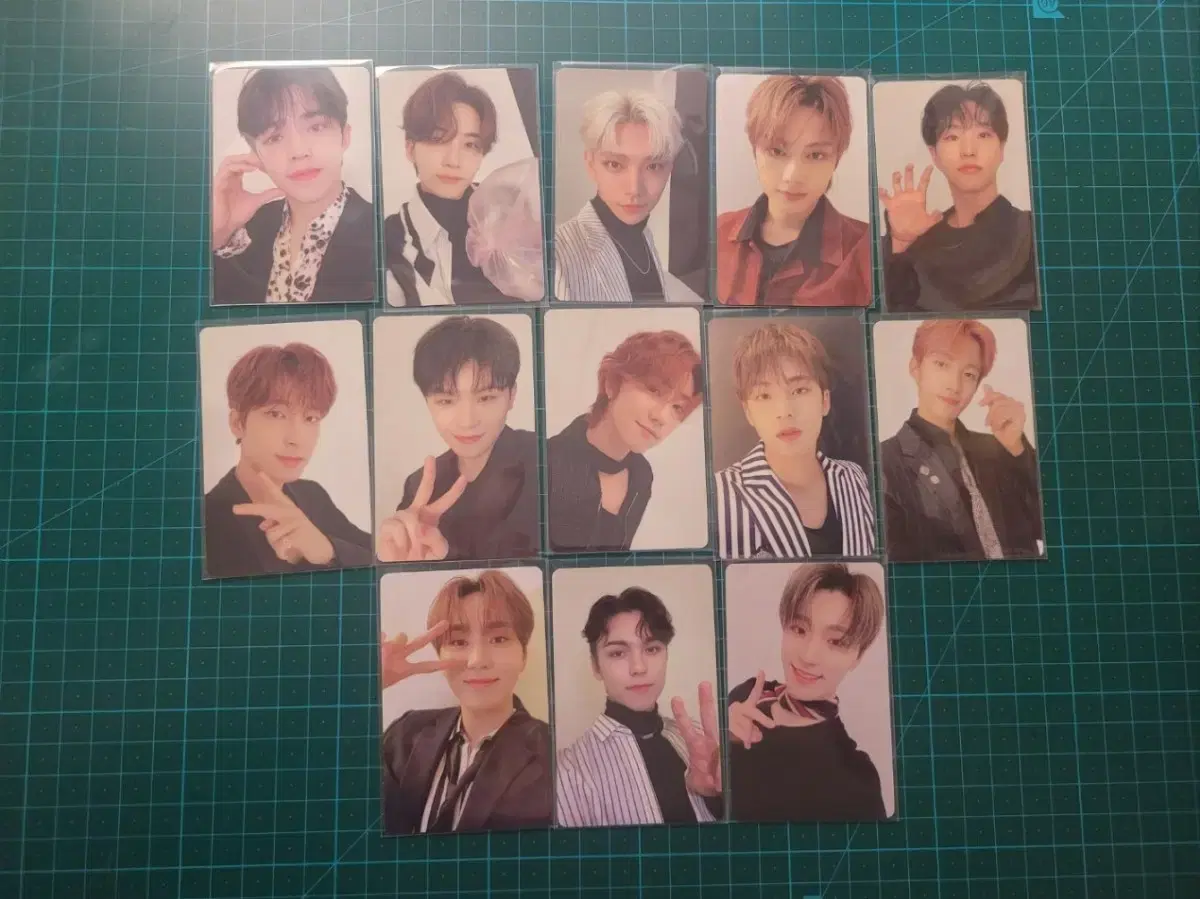 Seventeen photocard 2021 Seasons Greetings