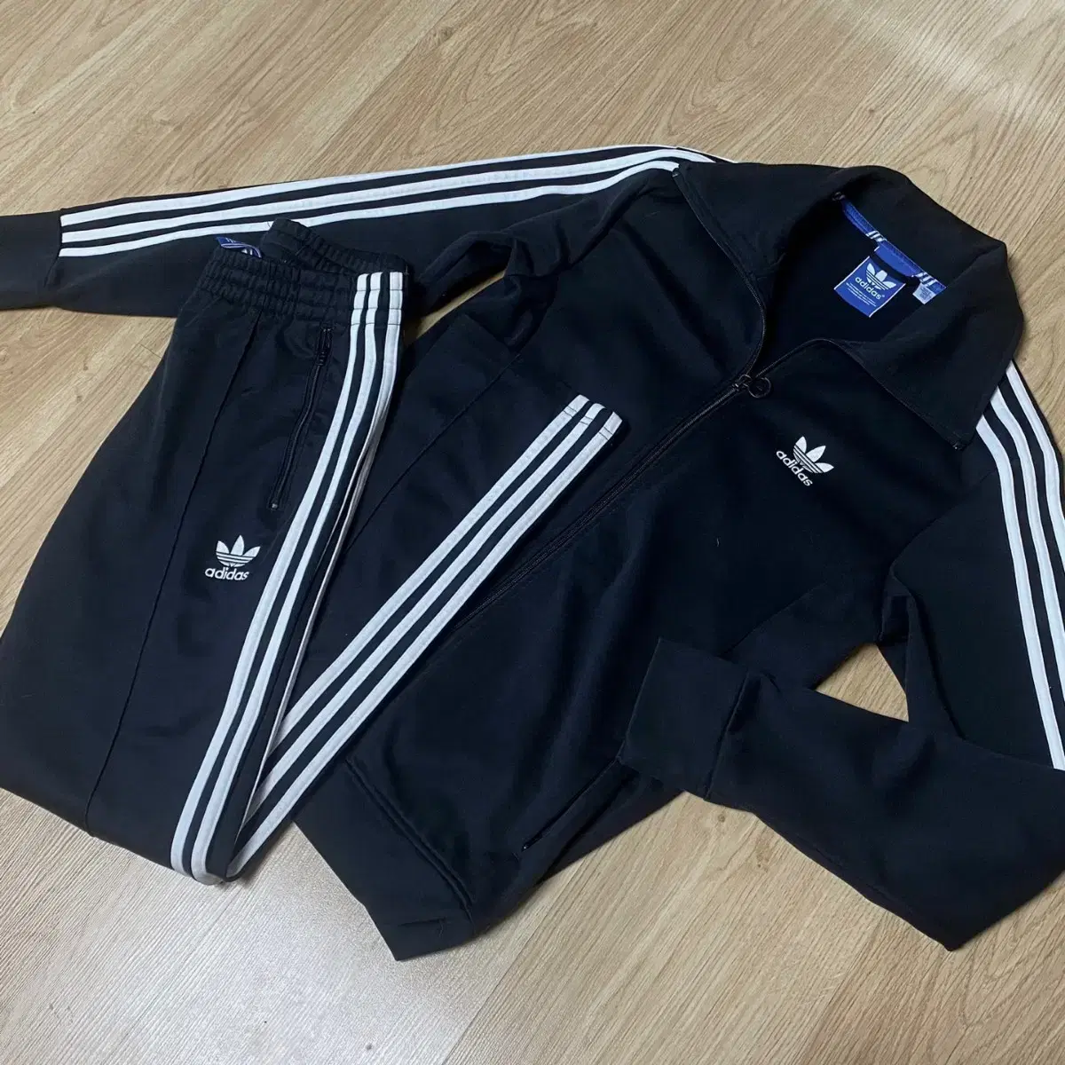 (free shipping) adidas europa black jersey set (size:100)