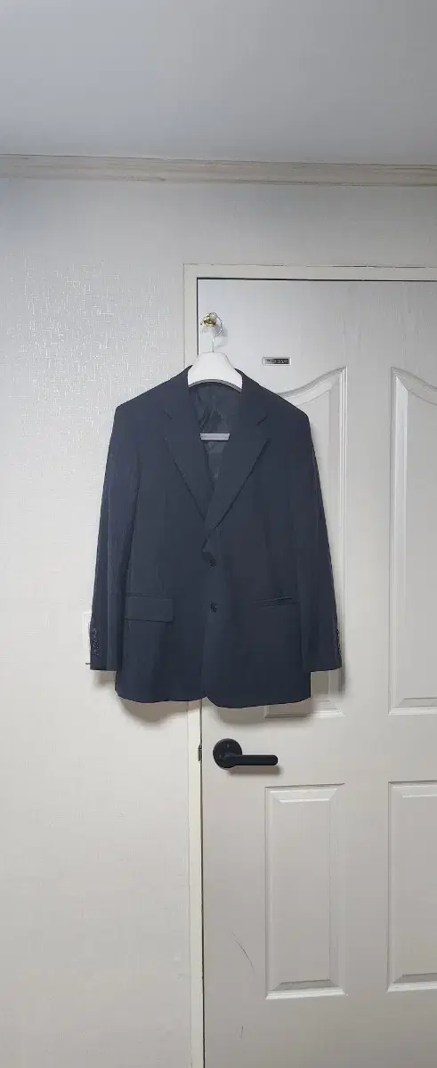 Sell 100 Dax Men's Jackets