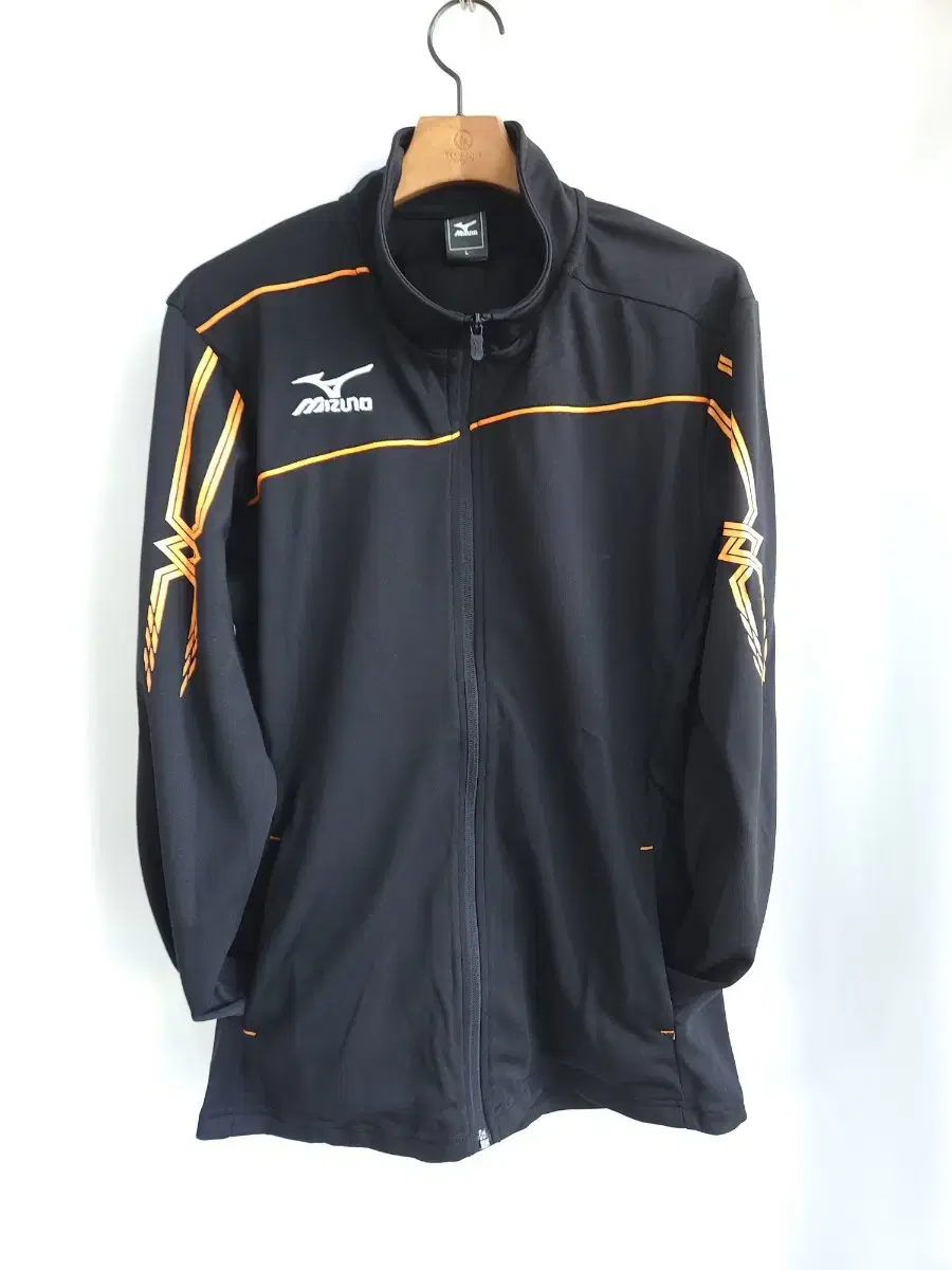 [Mizuno] Black Jersey Training Slim Fit