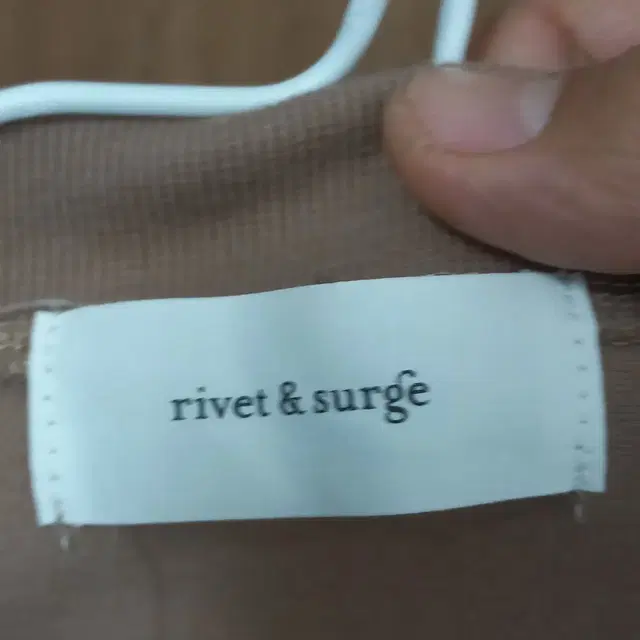 rivet&surge리벳앤서지 오버핏 민소매 여성상의 티셔츠 F