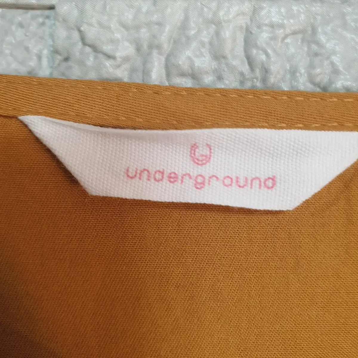 underground 면 박시 블라우스 F