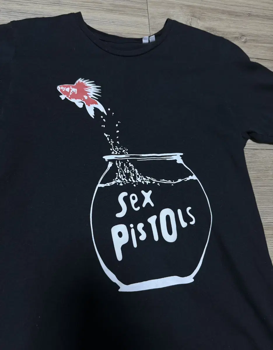 2013 Uniqlo Sex Pistols Bandity