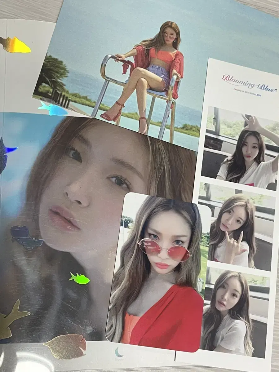 Chung Ha's Blooming Blue Album with Photocard