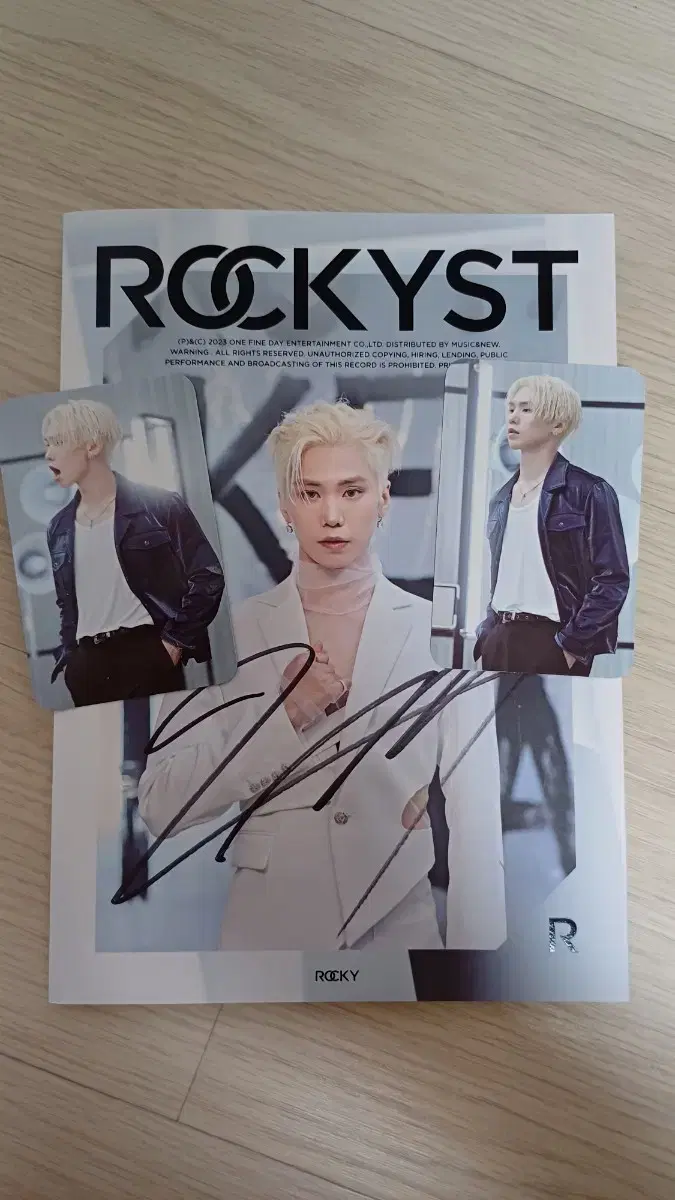 Rocky ROCKY Solo sign unsold album