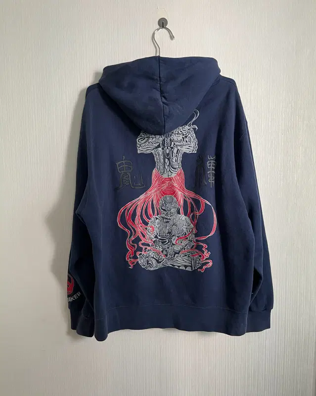 Peace maker back printing hood zip up