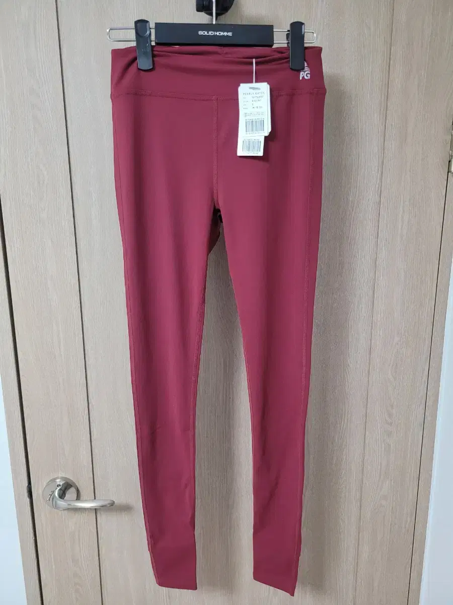 Women's) Paris Gates Leggings Wine New 0 (44-55 recommendations)