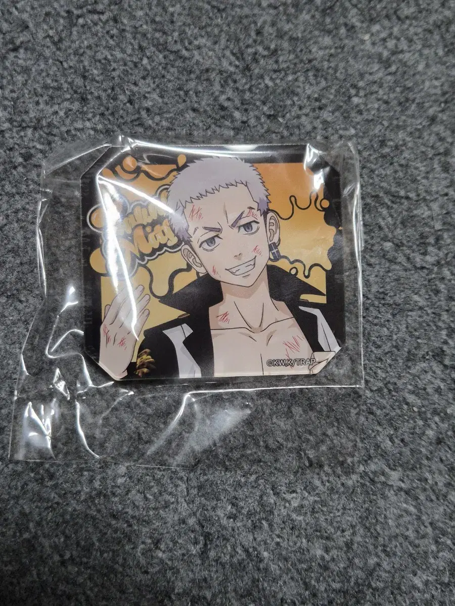 Toriben Mitsuya acrylic Badge