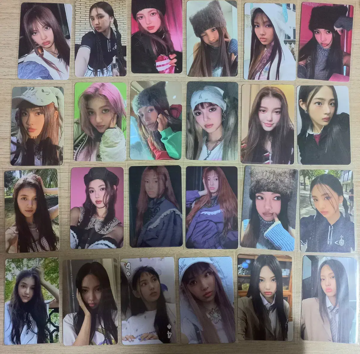 New Jeans photocard bulk transfer 31/benefits/haerin,haein,danielle,minji photocard