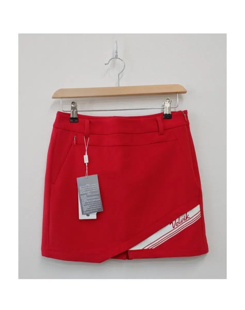 Volvik V-Line Golf Skirt