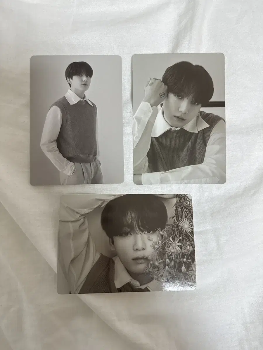 Bangtan jungkook Monocrop pop up Photocard (cheapest at the moment)