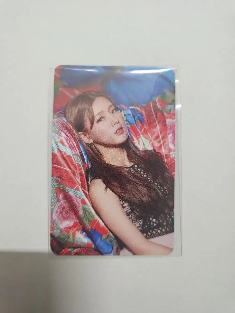 gidles miyeon photocard wts