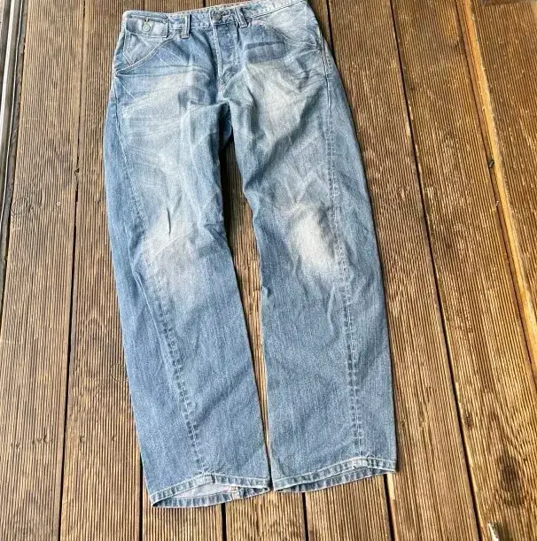 Levi's Engineered Jin Jeans 32