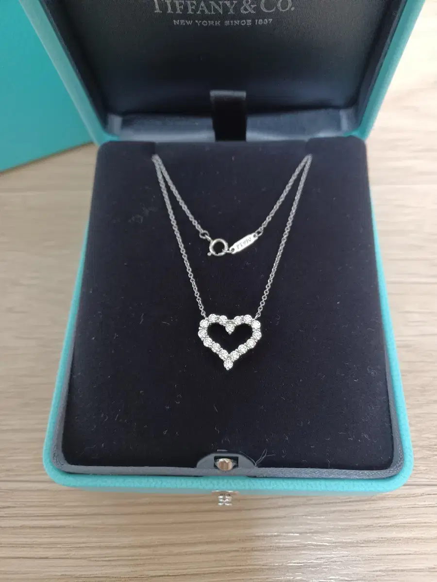 Store price ₩9.25M) Tiffany Heart dia Platinum Necklace (Small)