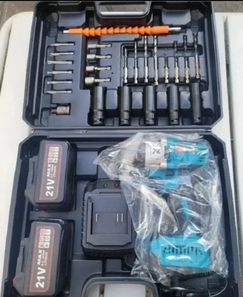 Cordless Impact Drill Set