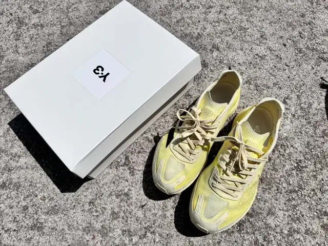 (275) Y-3 아디다스 boston 11 blush yellow