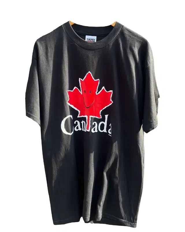 VTG Vintage Canada Short Sleeve T-Shirt