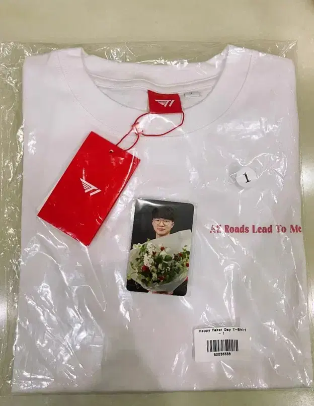 T1 Tiwon Fei player birthday merchandise T-shirt photo kard photocard vahn