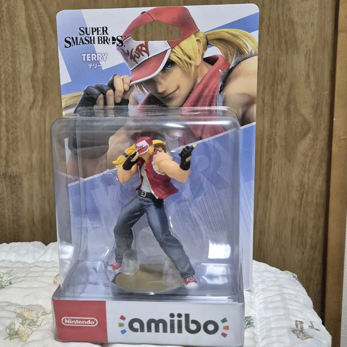 (unsealed)Nintendo Amiibo vs. TERRY(TERRY) for sale