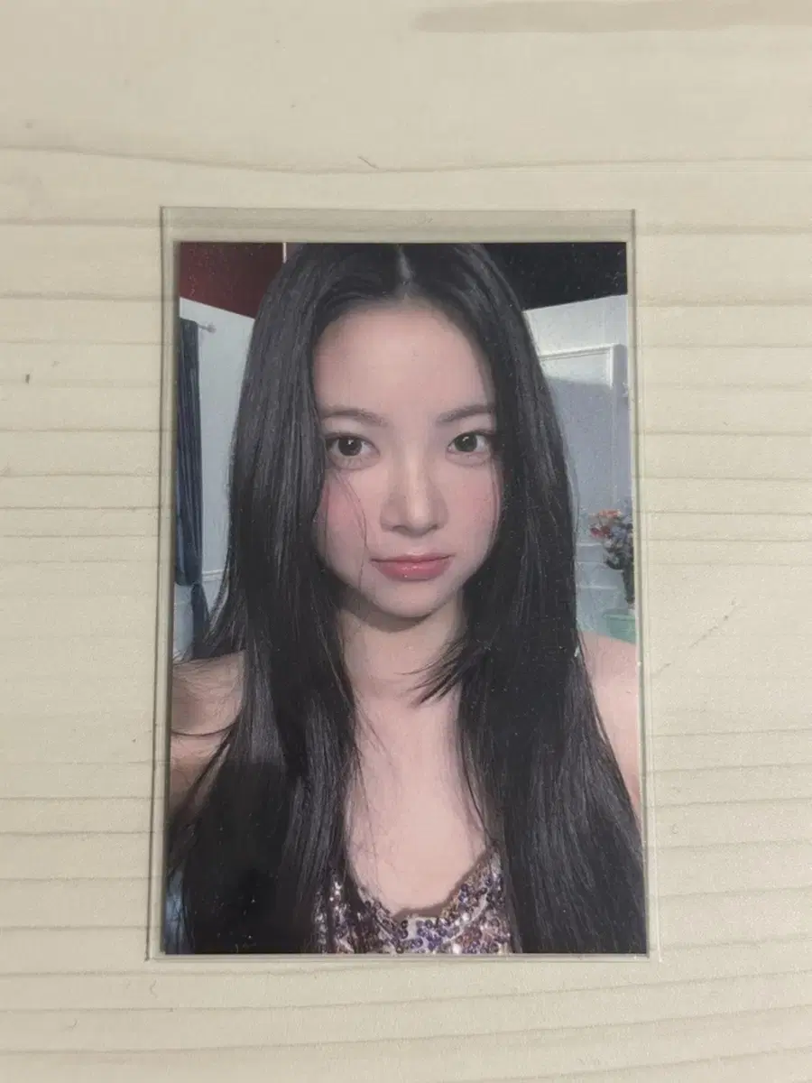 le sserafim hong eunchae showcase photocard sell unreleased photocardHuh YunjinKazuhaSakuraKim Chaewon