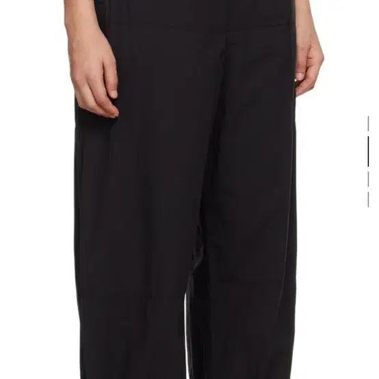 [42] Lemaire Parachute Pants Black