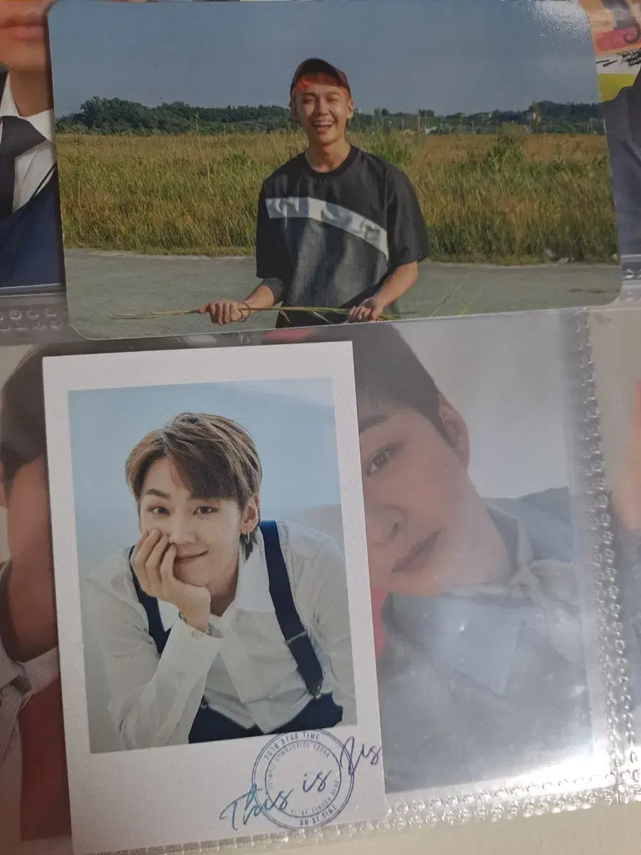 Jung Ilhoon photocard sells