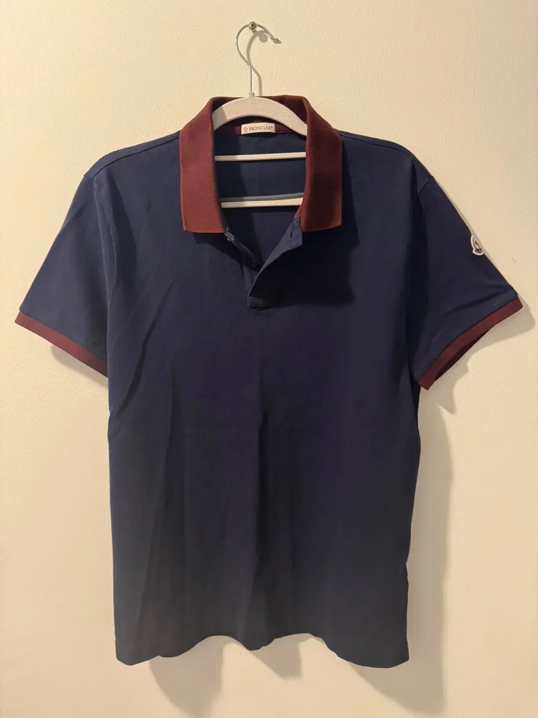 Moncler size L short sleeve karati