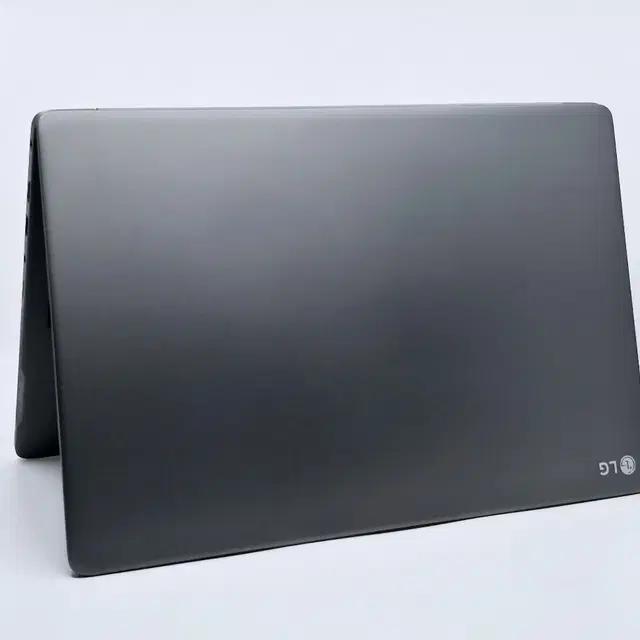 LG전자 울트라기어 GT 15U780-PA76K i7 게이밍노트북