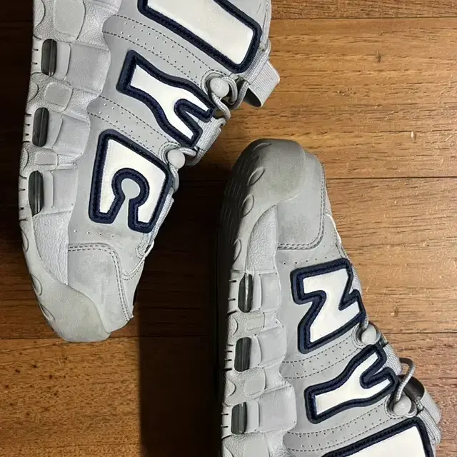 에어 모어 업템포 뉴욕 Nike Air More Uptempo NYC