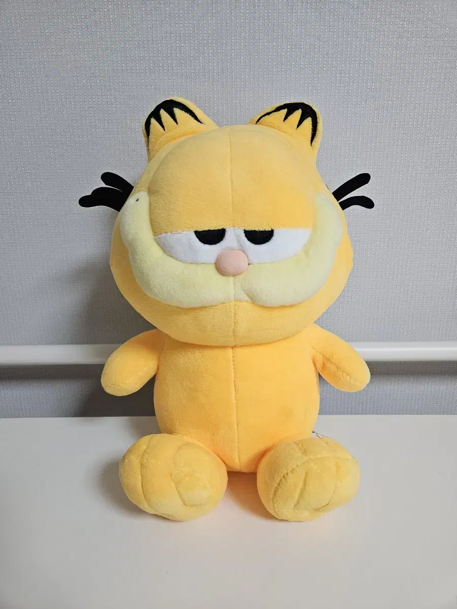 Garfield doll Genuine Condition Good Wang Guillaume Garfield