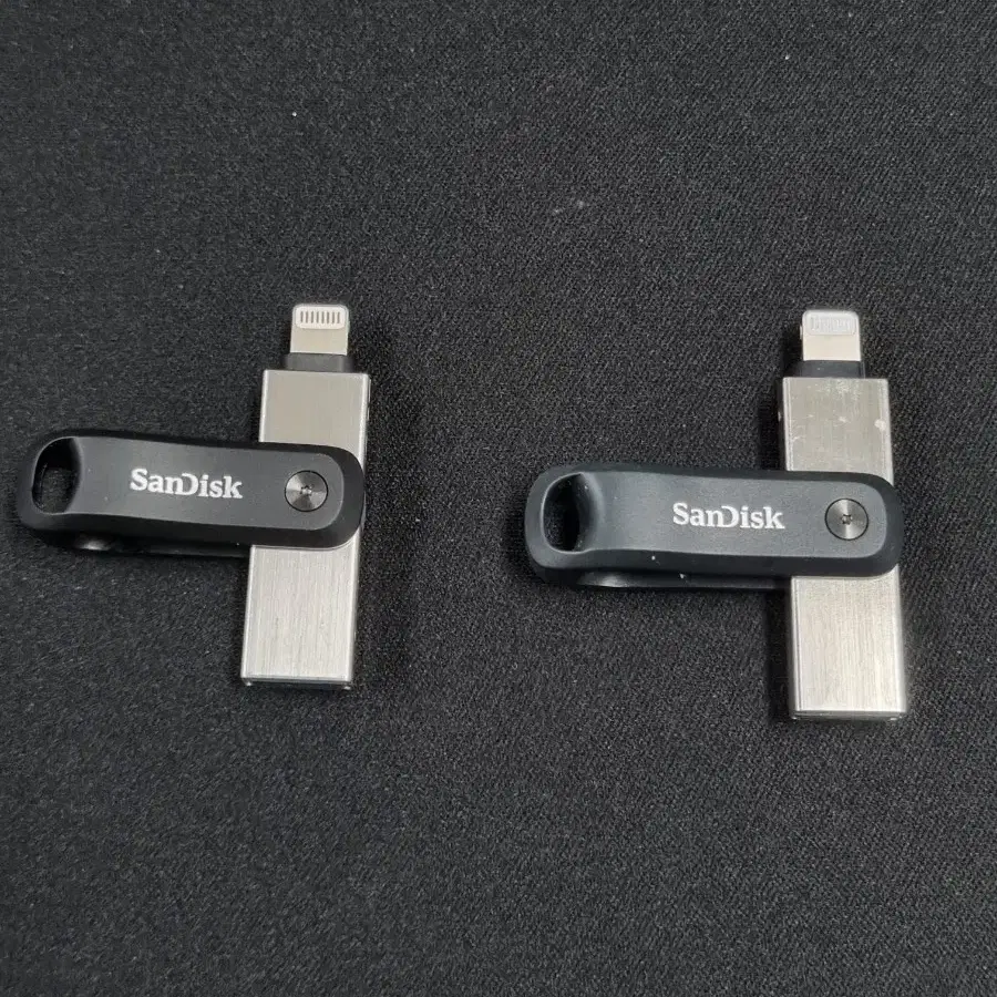 샌디스크 iXpand Flash Drive Go USB 3.0 128GB