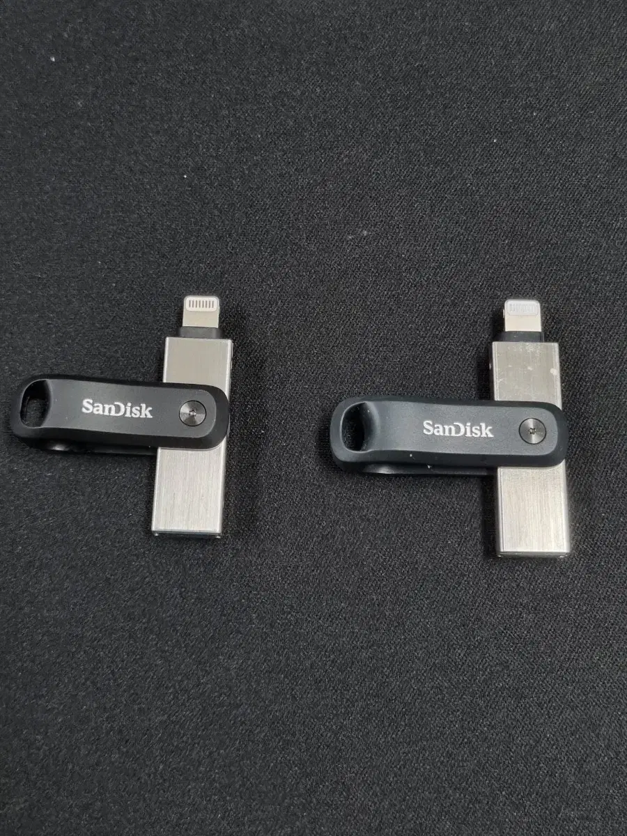 샌디스크 iXpand Flash Drive Go USB 3.0 128GB