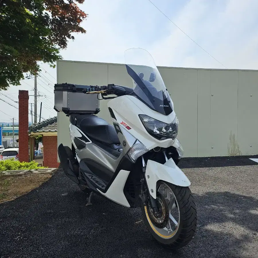 18년식  nmax 125 판매합니다.