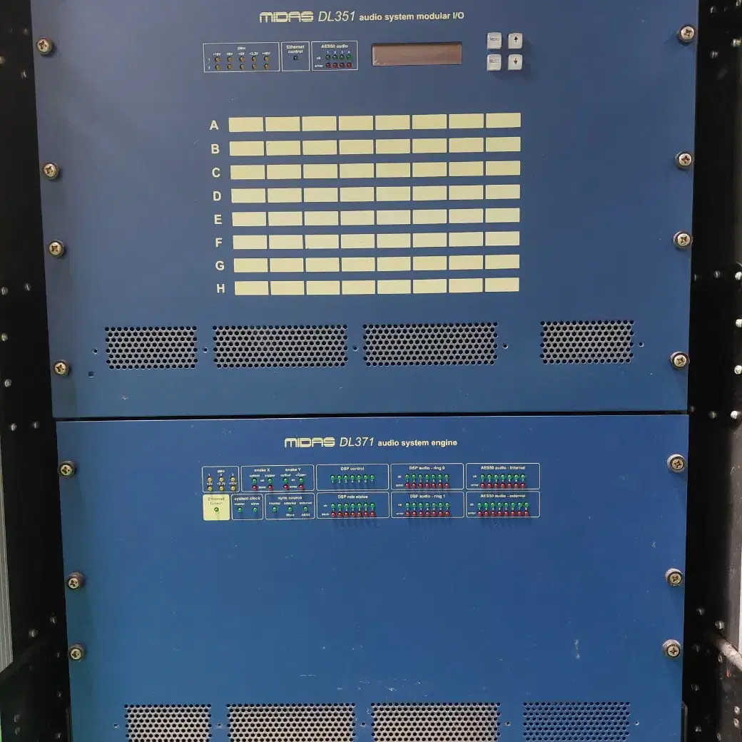 MIDAS Pro 9 Surface 믹서 팝니다