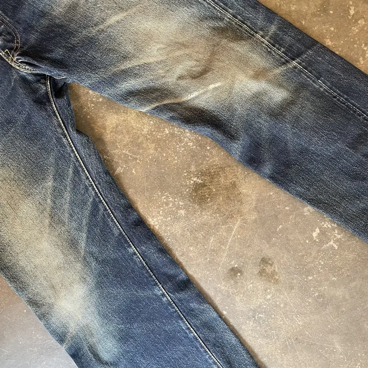 F.O.B FACTORY selvedge denim