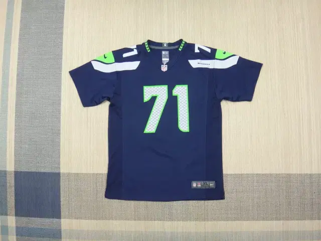 (XL) 나이키 NFL 시애틀 시호크스 JONES #71