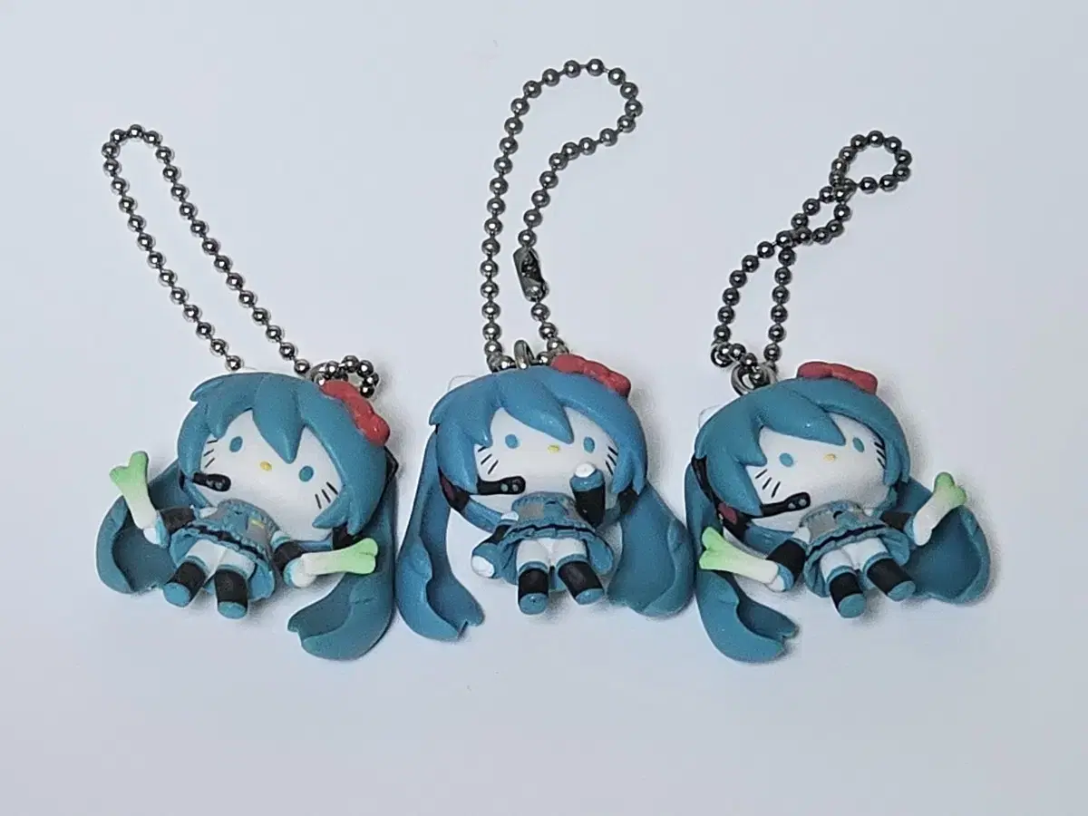 Miku Kitty Strap