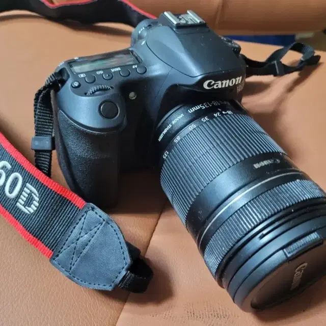 캐논 정품 EOS 60D+18-135mm 기본렌즈+8GB+UV필터 k