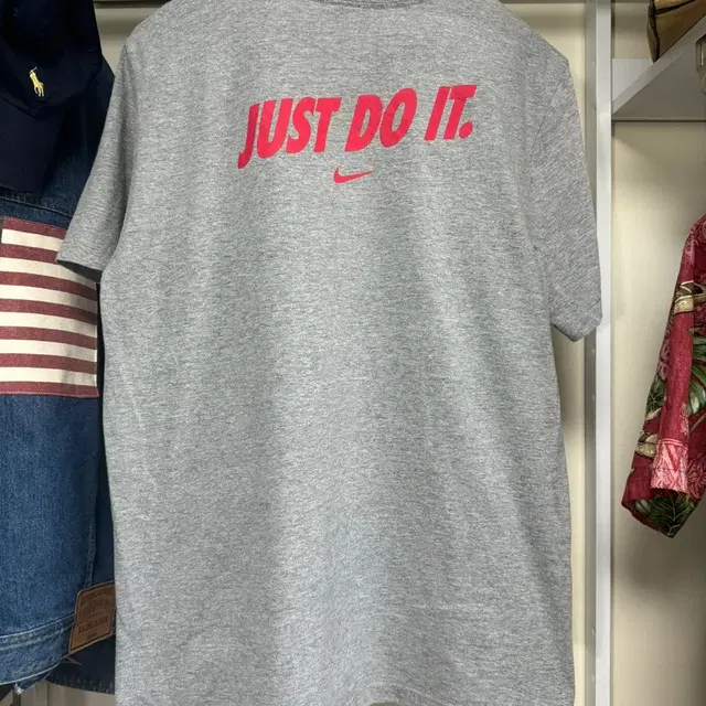 NIKE Vintage T-shirt