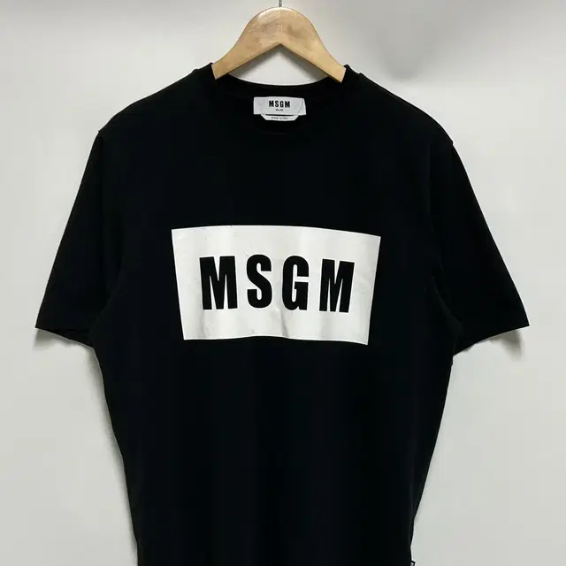 [남자 100]MSGM 박스로고 반팔티셔츠