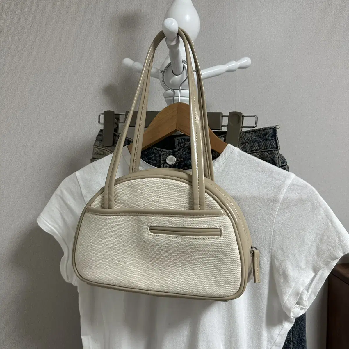 사비 주크백 (4ourb juke bag beige) 팔아요