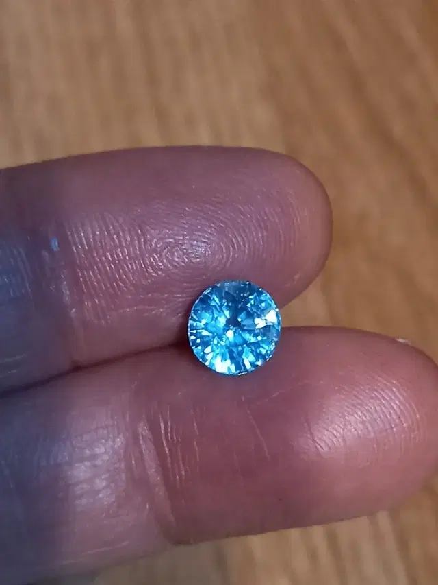 천연지르콘 3.2ct