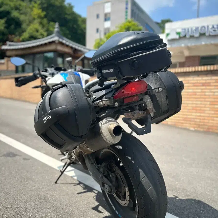 BMW F800R