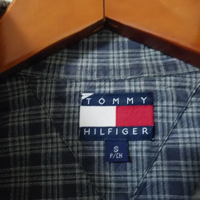 Tommy 반팔