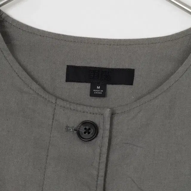 e0267 uniqlo ( size : M ) 린넨 자켓