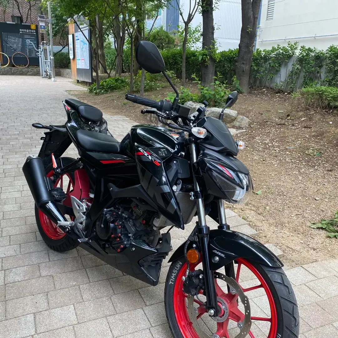 2019년 스즈끼 GSX-S125 판매합니다.